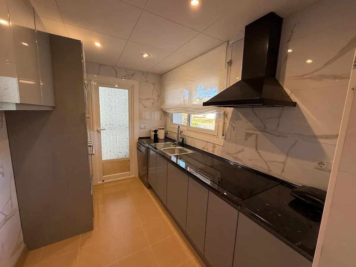 Lloret De Mar Coastal Retreat Just Steps From The Beach 0*, يوريت دي مار إسبانيا
