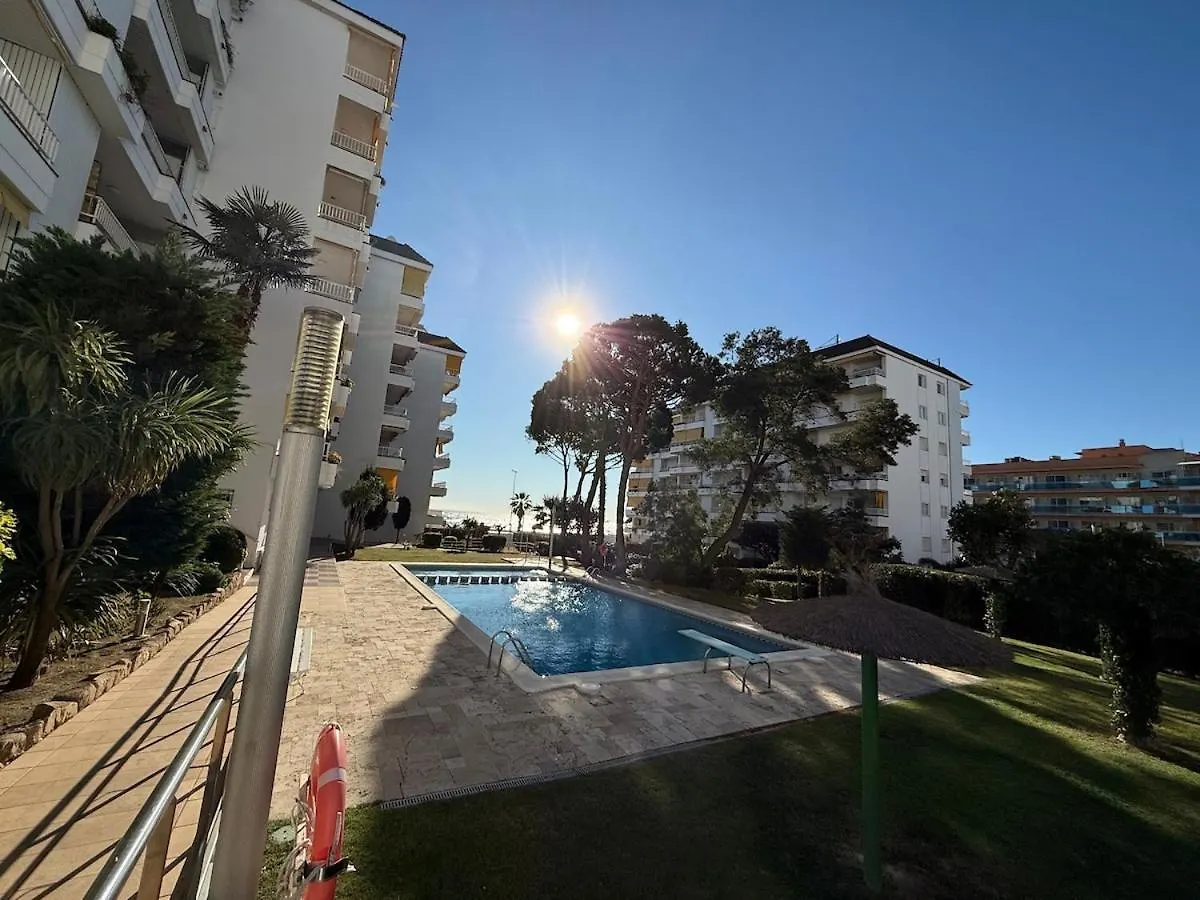 Lejlighed Lloret De Mar Coastal Retreat Just Steps From The Beach