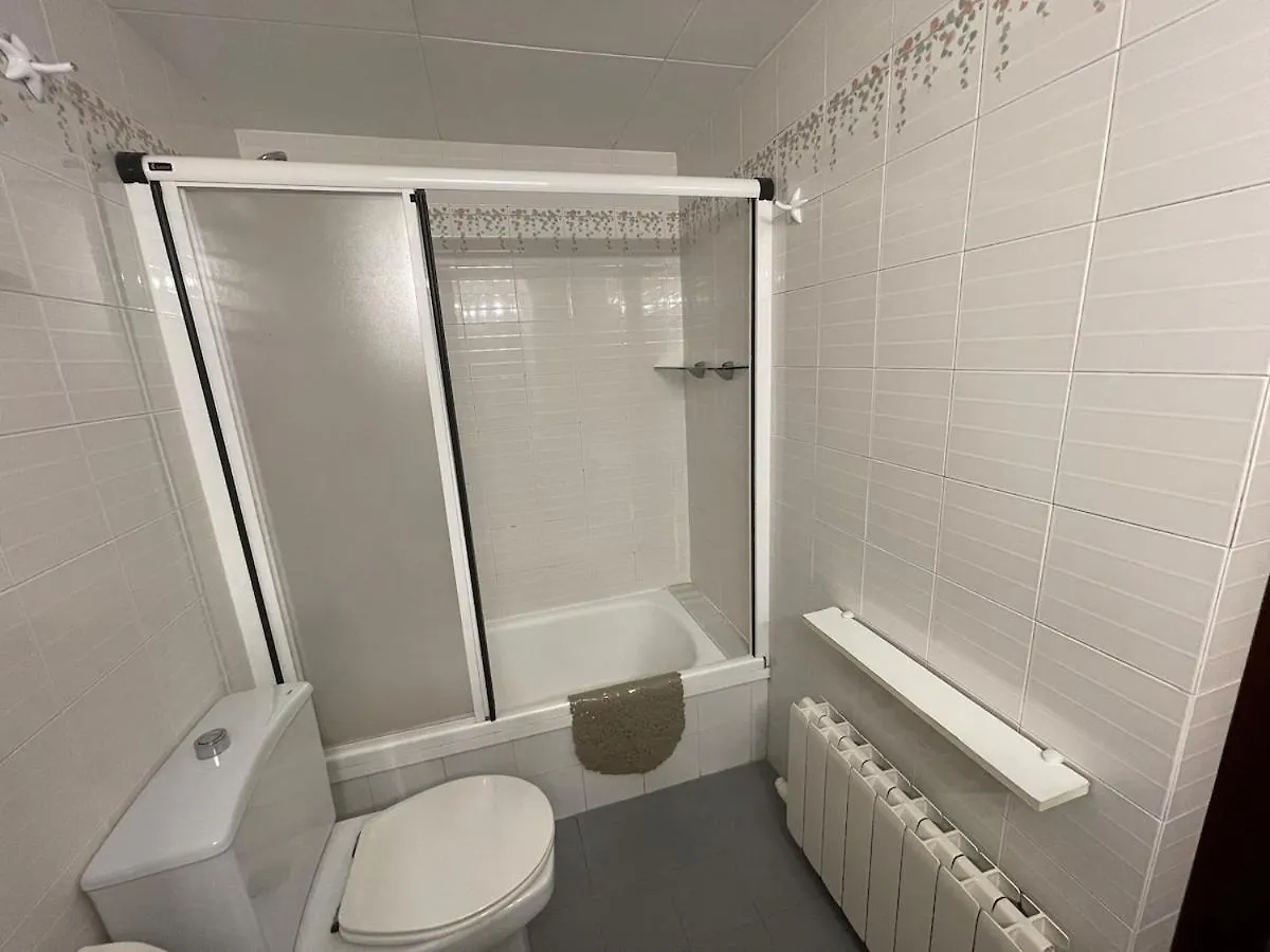 Lejlighed Lloret De Mar Coastal Retreat Just Steps From The Beach Spanien